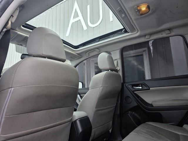 Subaru Forester 4dr CVT 2.5i Touring PZEV 2016