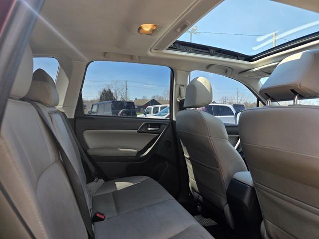 Subaru Forester 4dr CVT 2.5i Touring PZEV 2016