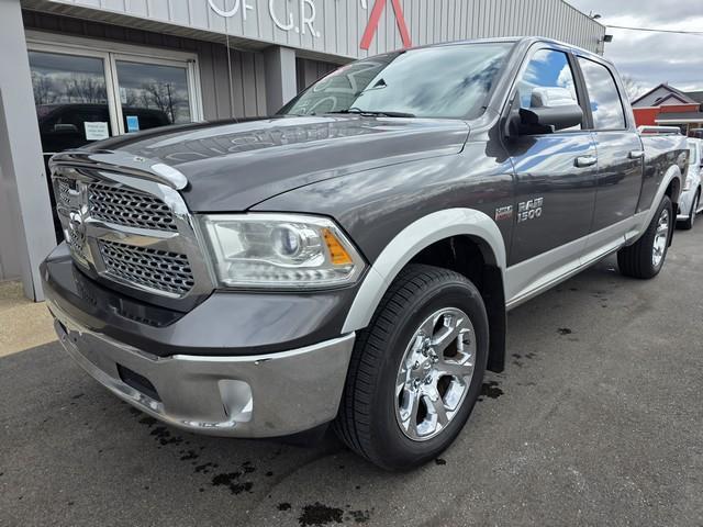 RAM 1500 4WD Crew Cab 149" Laramie 2016