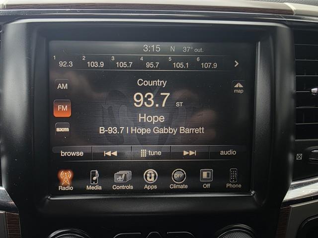 RAM 1500 4WD Crew Cab 149" Laramie 2016