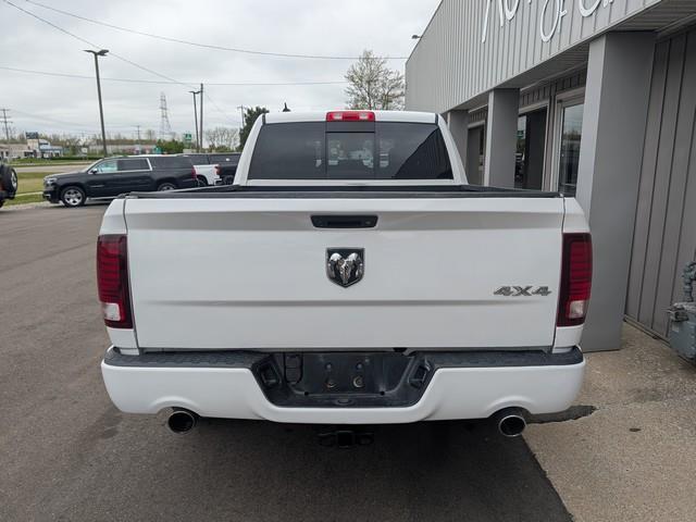 RAM 1500 Sport 4x4 Crew Cab 6'4" Box 2017
