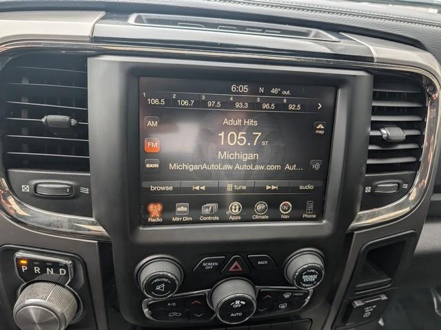 RAM 1500 Sport 4x4 Crew Cab 6'4" Box 2017