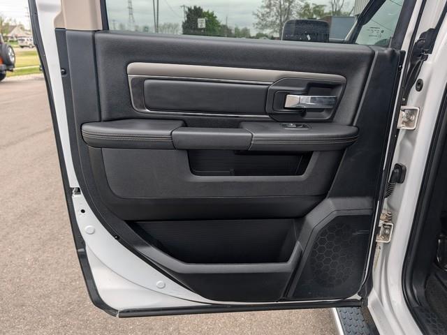 RAM 1500 Sport 4x4 Crew Cab 6'4" Box 2017
