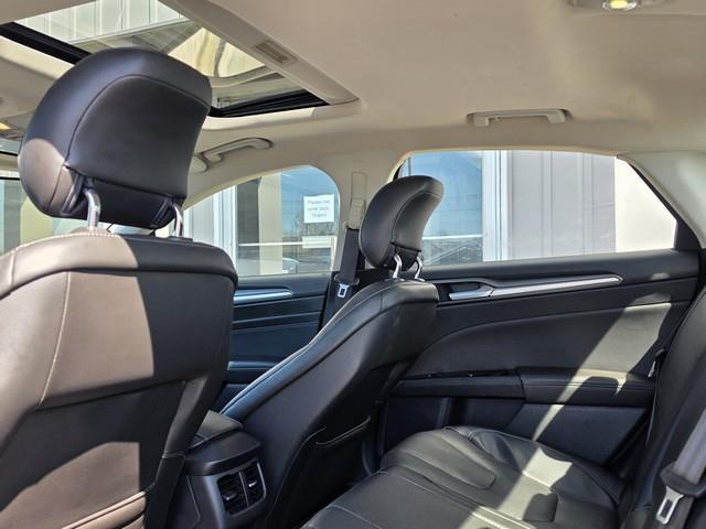Ford Fusion 4dr Sdn Titanium FWD 2013