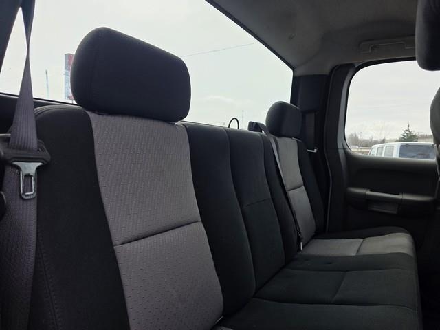 Chevrolet Silverado 2500HD 2WD Ext Cab 143.5" Work Truck 2008