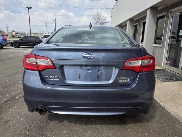Subaru Legacy 4dr Sdn 2.5i Premium PZEV 2016