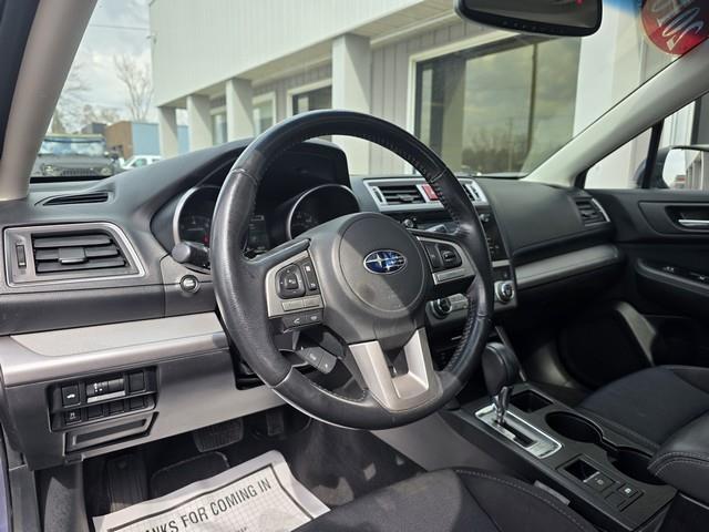 Subaru Legacy 4dr Sdn 2.5i Premium PZEV 2016