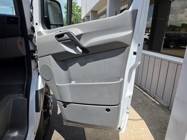 Mercedes-Benz Sprinter 3500XD Standard Roof V6 170" 2018
