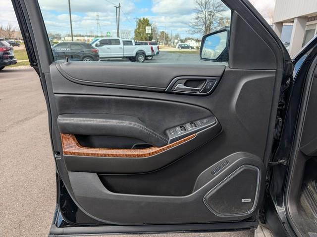 Chevrolet Suburban 4WD 4dr LTZ 2015