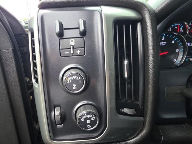 Chevrolet Silverado 1500 4WD Double Cab 143.5" LT w/1LT 2018