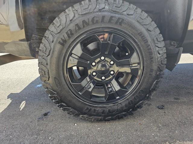 Chevrolet Silverado 1500 4WD Double Cab 143.5" LT w/2LT 2017