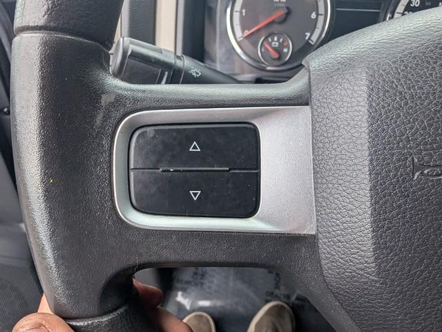 RAM 2500 4WD Crew Cab 169" ST 2011