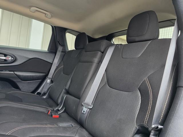 Jeep Cherokee 4WD 4dr Latitude 2016