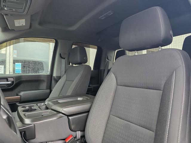 Chevrolet Silverado 1500 4WD Double Cab 147" RST 2020
