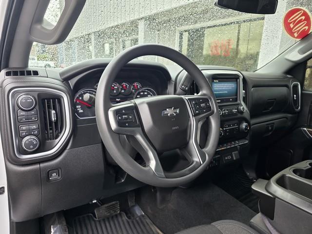 Chevrolet Silverado 1500 4WD Double Cab 147" RST 2020