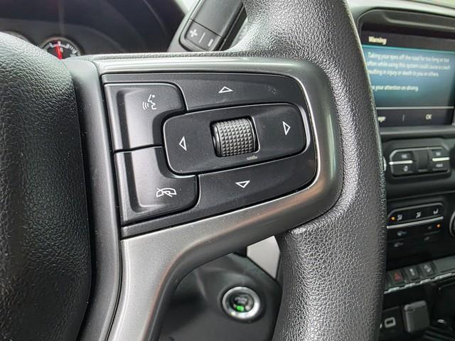 Chevrolet Silverado 1500 4WD Double Cab 147" RST 2020
