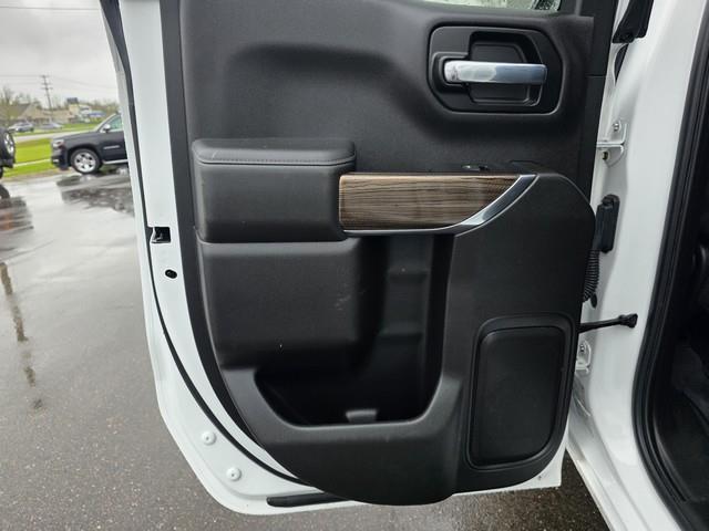 Chevrolet Silverado 1500 4WD Double Cab 147" RST 2020