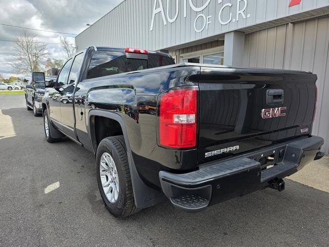 GMC Sierra 1500 4WD Double Cab 143.5" SLT 2015