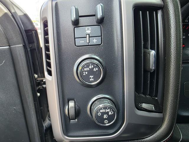 GMC Sierra 1500 4WD Double Cab 143.5" SLT 2015
