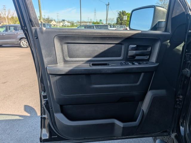 RAM 2500 4WD Crew Cab 149" Tradesman 2016