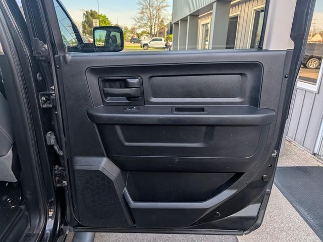 RAM 2500 4WD Crew Cab 149" Tradesman 2016