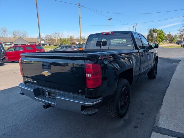 Chevrolet Silverado 1500 4WD Double Cab 143.5" LT w/1LT 2017