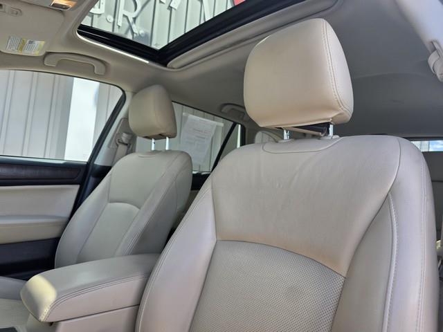 Subaru Outback 4dr Wgn 3.6R Limited 2015