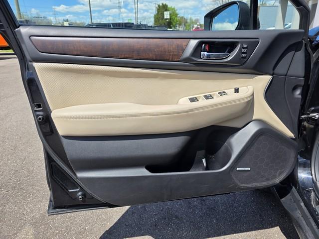 Subaru Outback 4dr Wgn 3.6R Limited 2015