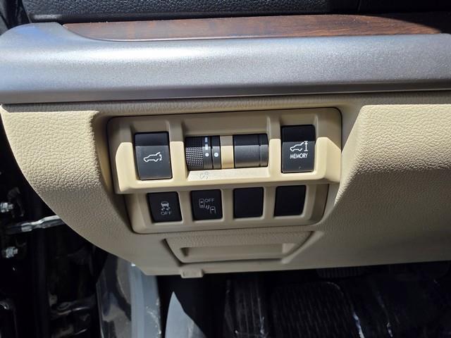 Subaru Outback 4dr Wgn 3.6R Limited 2015