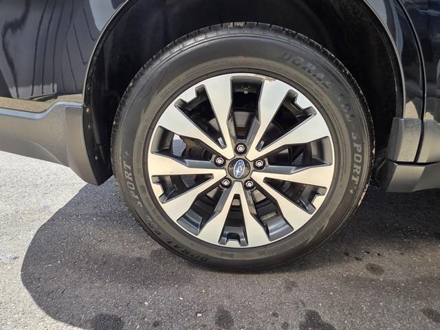 Subaru Outback 4dr Wgn 3.6R Limited 2015