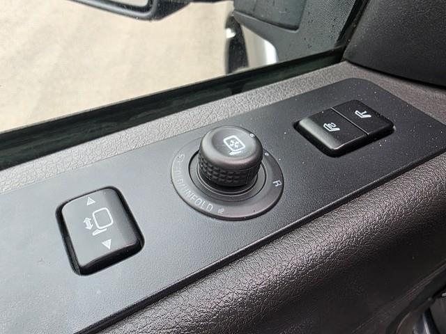 Ford Super Duty F-350 SRW 4WD Crew Cab 156" King Ranch 2011