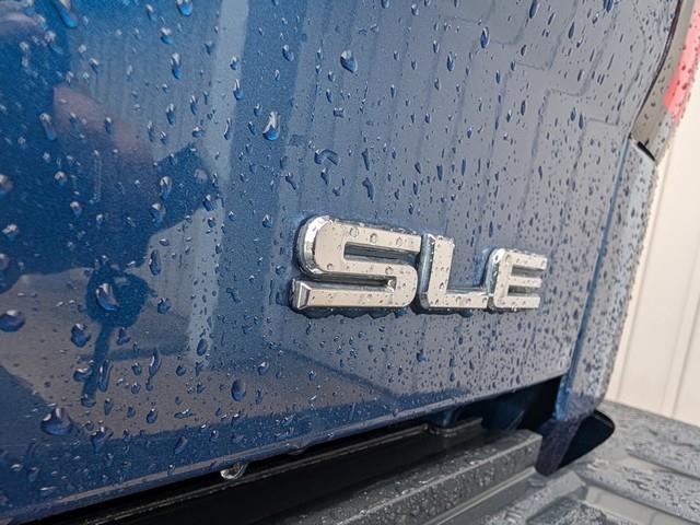 GMC Sierra 1500 4WD Crew Cab 153.0" SLE 2017