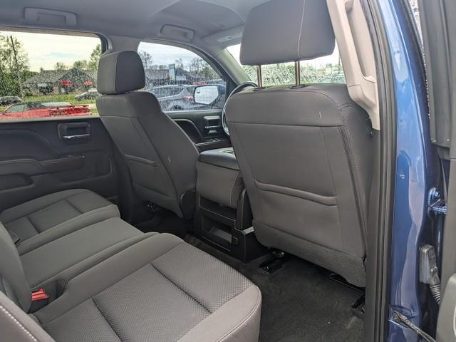 GMC Sierra 1500 4WD Crew Cab 153.0" SLE 2017
