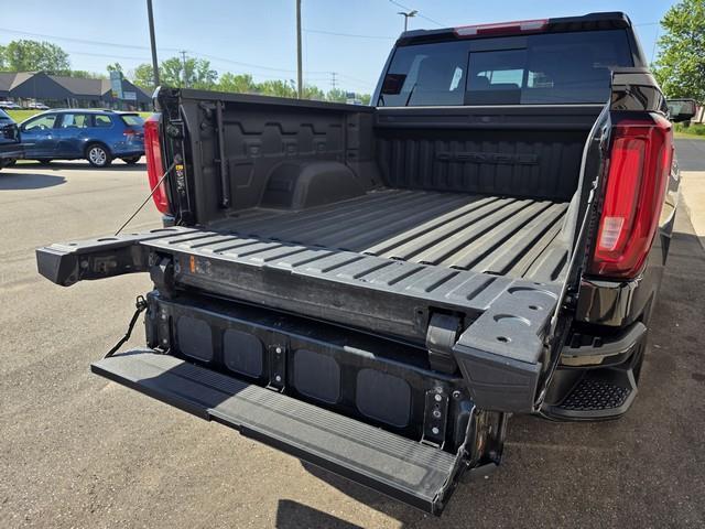 GMC Sierra 1500 Limited 4WD Crew Cab 147" Denali 2022