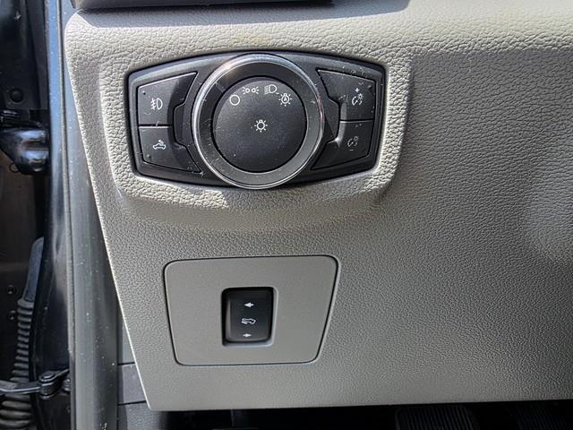 Ford F-150 4WD SuperCrew 145" King Ranch 2015