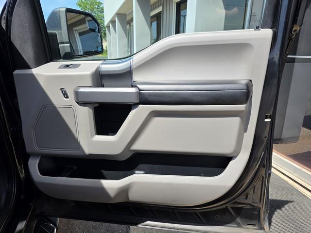 Ford F-150 4WD SuperCrew 145" King Ranch 2015