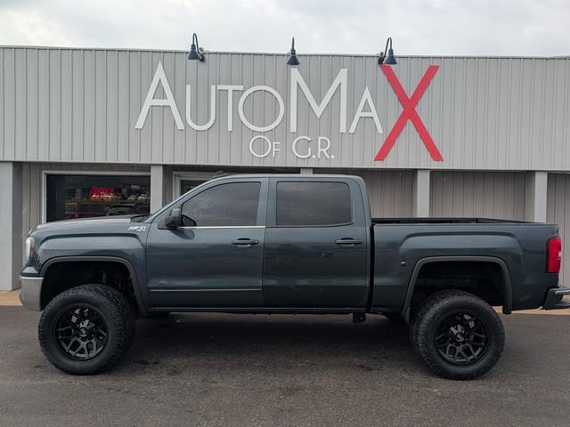 2018 GMC Sierra 1500 4WD Crew Cab 143.5" SLE