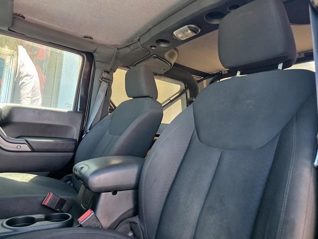 Jeep Wrangler 4WD 2dr Sport 2015