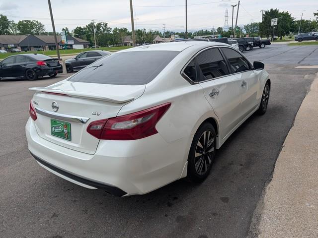 Nissan Altima 2.5 SV Sedan 2018