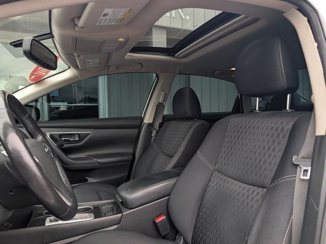 Nissan Altima 2.5 SV Sedan 2018