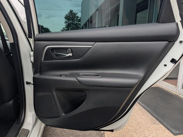Nissan Altima 2.5 SV Sedan 2018
