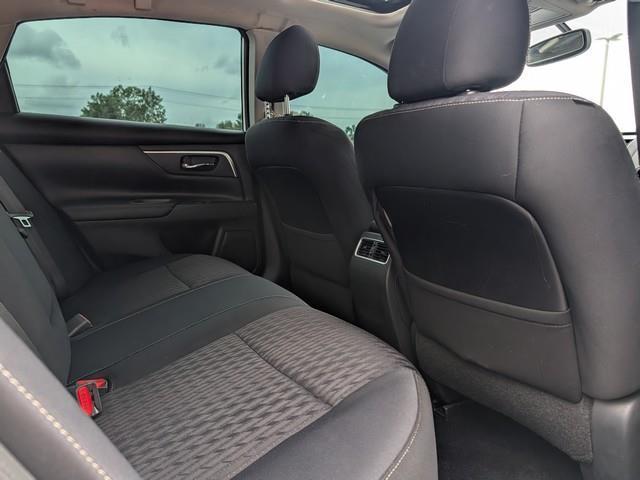 Nissan Altima 2.5 SV Sedan 2018