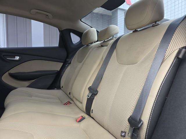 Dodge Dart 4dr Sdn SXT 2015