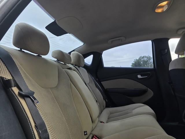 Dodge Dart 4dr Sdn SXT 2015