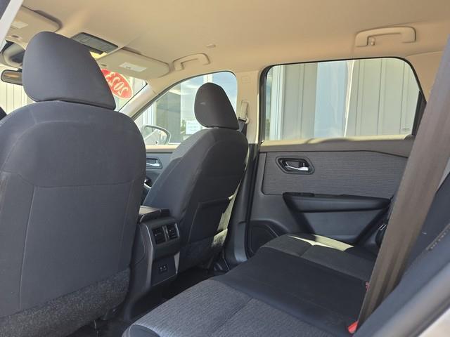 Nissan Rogue AWD SV 2023