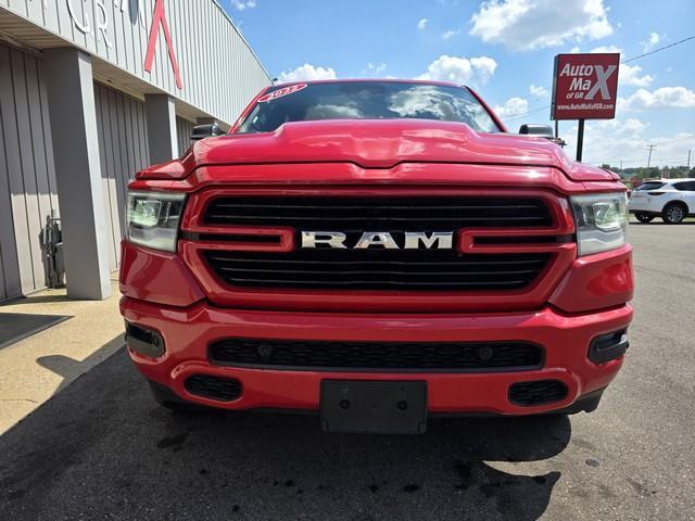 RAM 1500 Laramie 4x4 Crew Cab 5'7" Box 2022