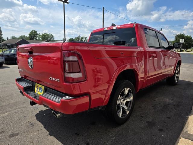 RAM 1500 Laramie 4x4 Crew Cab 5'7" Box 2022