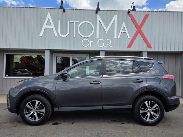 Toyota RAV4 AWD 4dr XLE (Natl) 2016