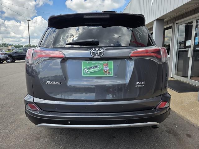 Toyota RAV4 AWD 4dr XLE (Natl) 2016
