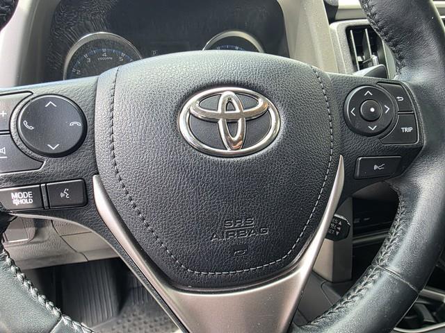 Toyota RAV4 AWD 4dr XLE (Natl) 2016